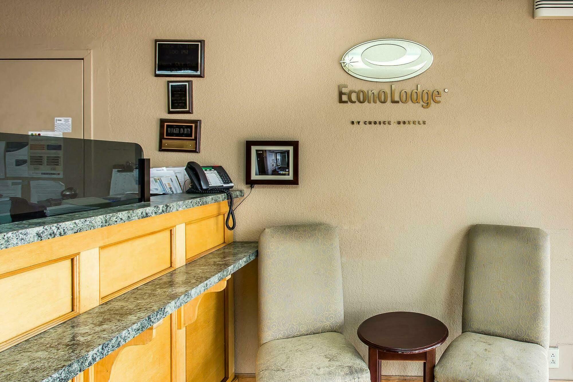 Econo Lodge Elizabeth City Esterno foto